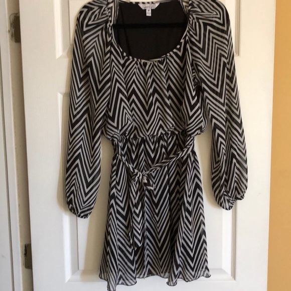 Speechless Dresses & Skirts - SPEECHLESS Midi- dress black & white